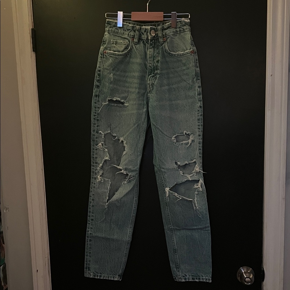 Women’s Distressed Blue Jeans